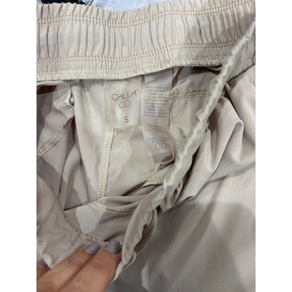 Calia by Carrie Underwood Journey Woven 5" Shorts Size Small - Picture 5 of 5